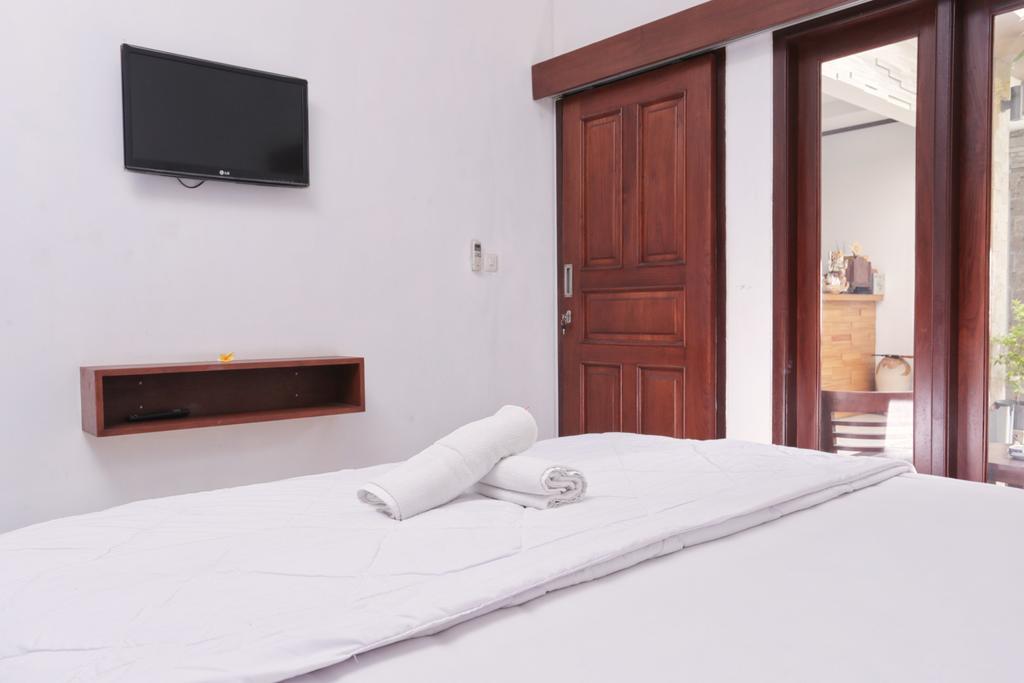 Hotel Reddoorz @ Pendawa Kartika Plaza Kuta (Bali)